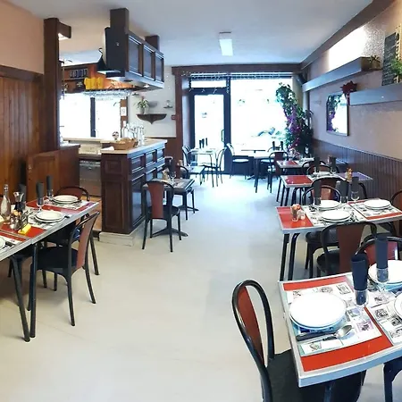 Hotel Restaurant L'agapanthe Pont-de-Salars