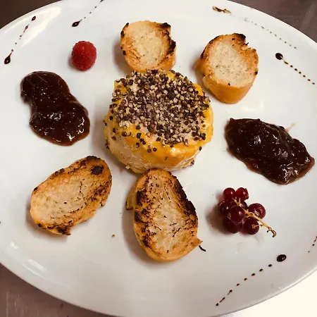 Ξενοδοχείο Restaurant L'agapanthe Pont-de-Salars