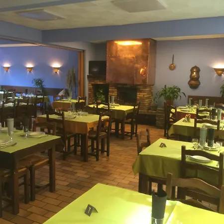 Hotel Restaurant L'agapanthe Pont-de-Salars