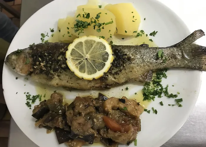 Restaurant L'agapanthe Pont-de-Salars